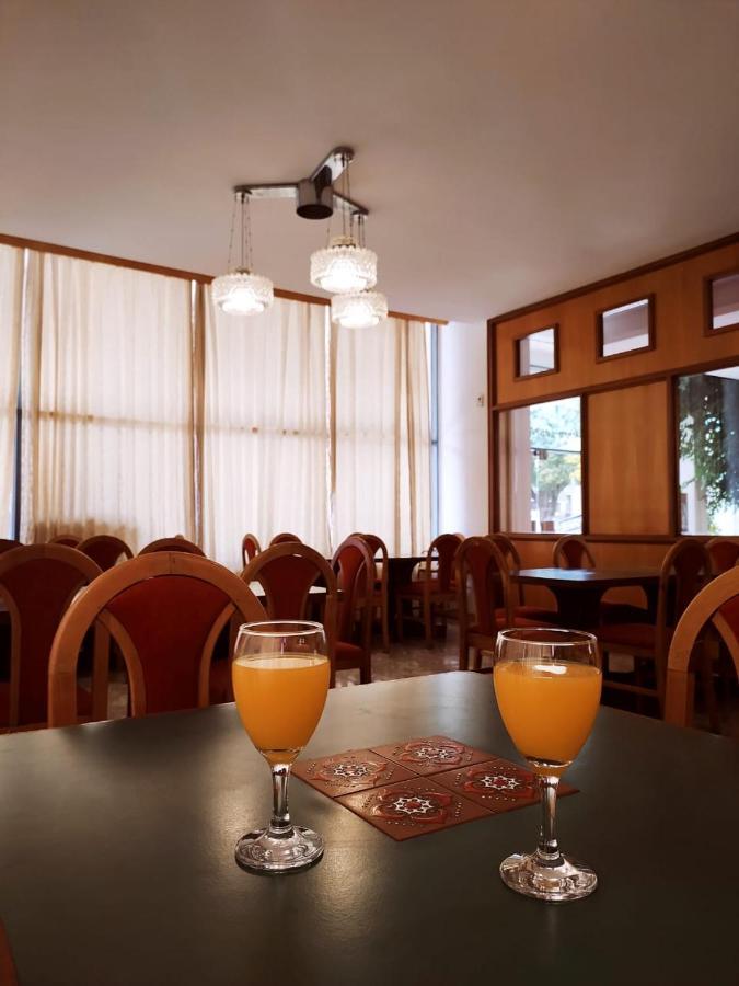 Gran Lourdes Hotel By Cph Вила Карлос Пас Екстериор снимка